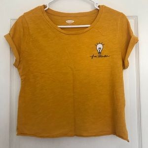 “FREE THINKER” Cropped old navy tshirt